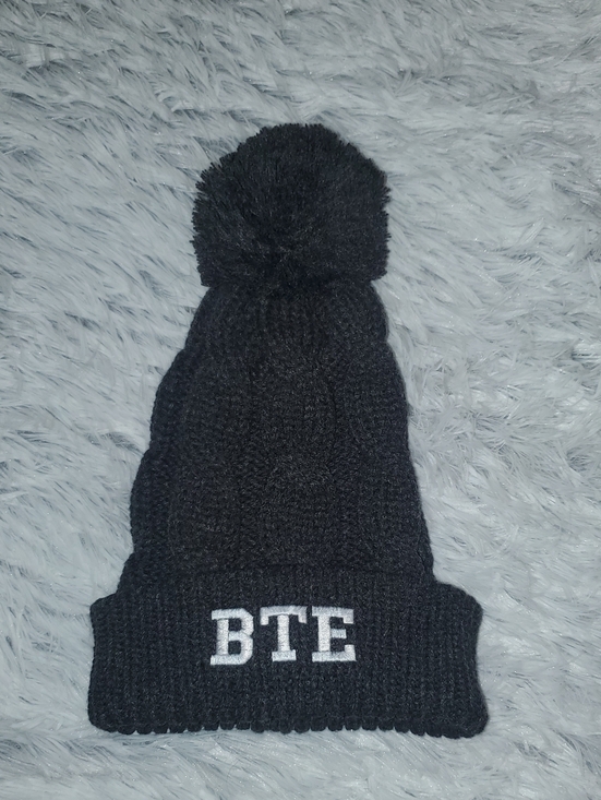 Accessories - Black Pom Pom Knit Beanie